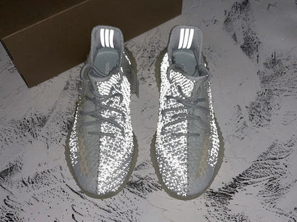 YZY BOOST 350 V2 CLOUD WHITE REFLECTIVE