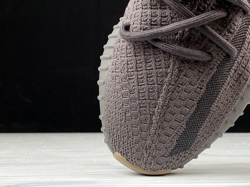 YZY BOOST 350 V2 CINDER NON-REFLECTIVE