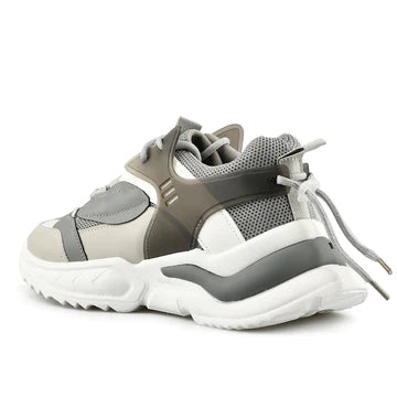 LOW TOP ECLECTIC PANELED MESH AIR TRACK TRAINERS IN WHITE / GREY